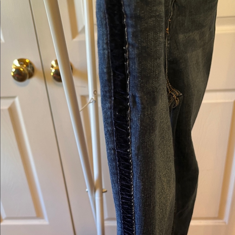 Kensie Dark Indigo Skinny Jeans - Picture 7 of 7